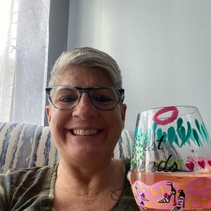 Meet your Posher, Beth